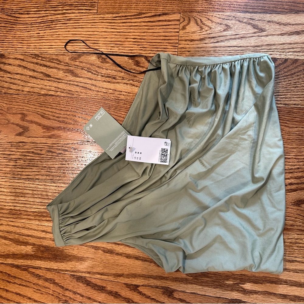 H&M Women's Green Top